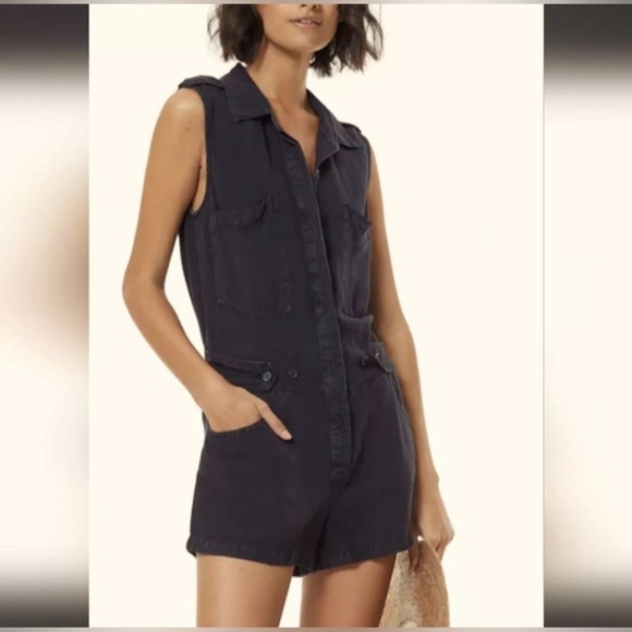 Young Fabulous &
Broke Black
Midnight Hudson
Romper Shorts
Size L - Picture 5 of 9